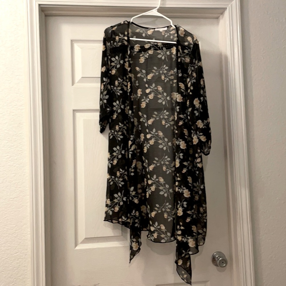 Emory Park floral kimono